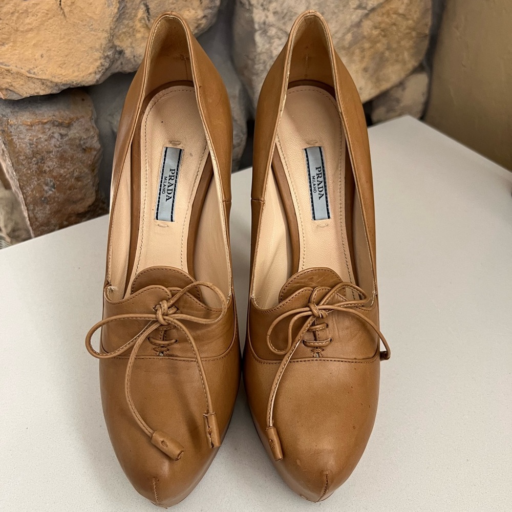 Prada Leather Lace-up Pump Size 9 - Picture 3 of 16